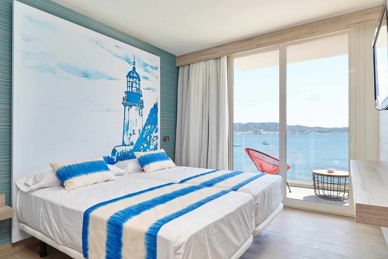 Estudio con vistas al mar